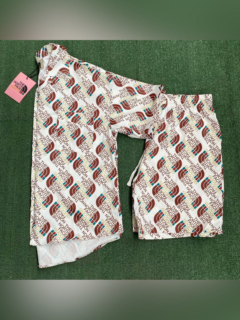 The north face x Gucci set
